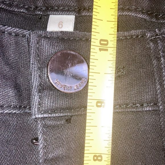 Womens Seven7 Cropped Mid Rise Skinny Jeans size 6 Black with  western style - Picture 8 of 14
